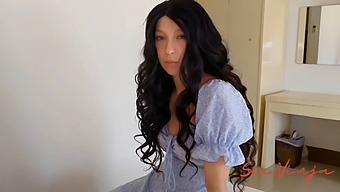 My Friend Is Desperate To Get Pregnant Before It'S Too Late