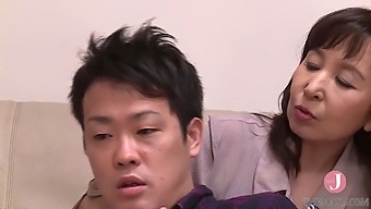 Introducing The Insatiable Sexual Desires Of My Step-Grandmother - Reiko Matsui