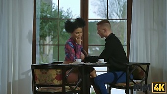 Natural Beauty Gets Her Rim Job Cravings Satisfied